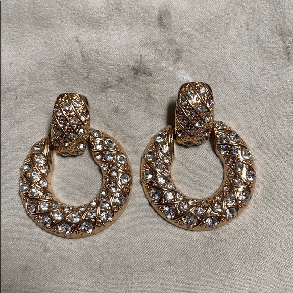 Jewelry - Gold Statement Earrings